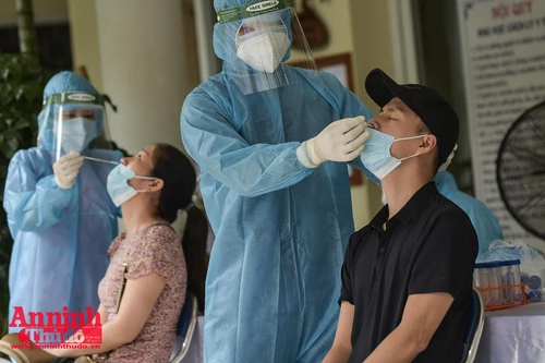 Hà Nội mở "mặt trận thứ 2" quyết tâm khống chế dịch bệnh Covid-19 nhanh nhất