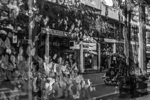 Lãng đãng chiều đông Hà Nội qua các bức ảnh đen trắng giàu cảm xúc