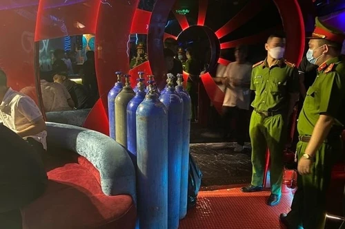 Hà Nội siết chặt quản lý vũ trường, nhà nghỉ, quán bar 