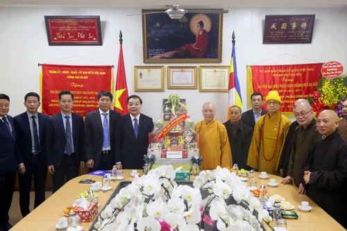 Chủ tịch Hà Nội thăm, chúc tết Giáo hội Phật giáo Việt Nam TP Hà Nội