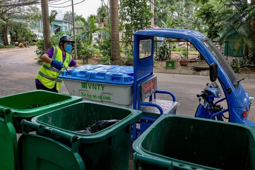 14 phường Hà Nội lắp camera giám sát, xử phạt hành vi bỏ rác sai quy định