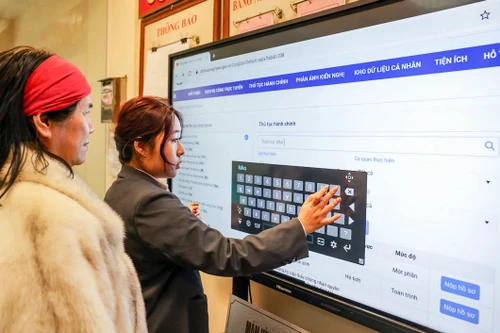 Hà Nội yêu cầu phổ cập kỹ năng dùng dịch vụ công trực tuyến cho học sinh, sinh viên