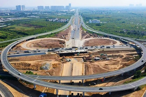 Hà Nội xem xét dành quỹ đất có giá trị cao để tái định cư các dự án trọng điểm