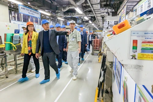 Chủ tịch Hà Nội làm Tổ trưởng tổ công tác đặc biệt tháo gỡ khó khăn cho các dự án đầu tư