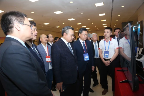 Hà Nội cam kết mạnh mẽ phát triển xanh, thông minh, bền vững