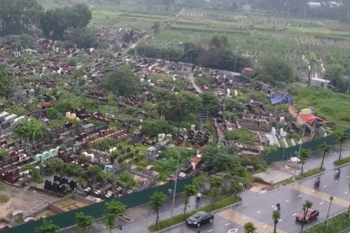 Hà Nội chỉ đạo làm rõ thông tin "xây mộ giả trong nghĩa trang để bán trục lợi" 