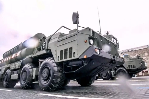 ẢNH: "Điểm danh" những vũ khí tối tân của Nga tại lễ duyệt binh kỷ niệm 76 năm Chiến thắng phát-xít 