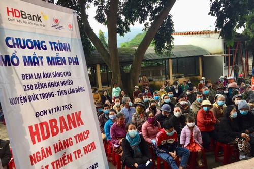 HDBank tiếp tục tài trợ kinh phí phẫu thuật cho 300 bệnh nhân nghèo