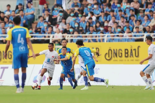 Màn khởi động sôi nổi của SV-League 2020