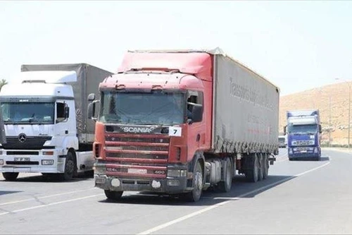49 xe tải chở hàng viện trợ nhân đạo của Liên hợp quốc đến Idlib