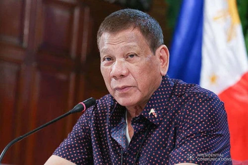 Tổng thống Philippines thị sát về mức độ tàn phá của bão Goni