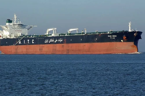 Mỹ bắt giữ 4 tàu chở dầu Iran, đưa về Texas