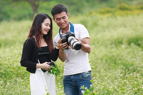 Lạc lối giữa cánh đồng hoa tam giác mạch ở Hà Nội