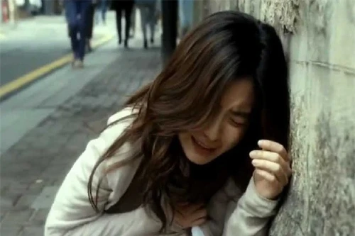 Mẹ tôi khóc ngất khi gặp mặt con rể tương lai