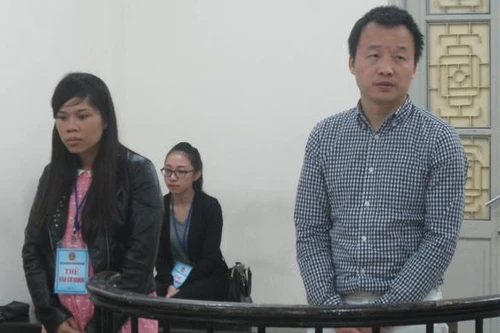 Đối tượng người nước ngoài buôn lậu gần 25.000 chiếc điện thoại