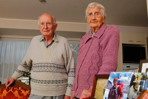 Qua đời cách nhau 2 tiếng, sau 65 năm chung sống