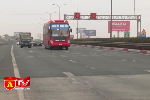 Bộ GTVT yêu cầu tháo gỡ khó khăn cho doanh nghiệp vận tải 