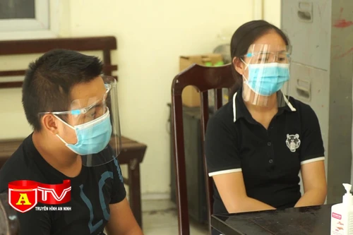 Tăng cường lực lượng chốt chặn xung quanh khu vực phong toả do dịch bệnh