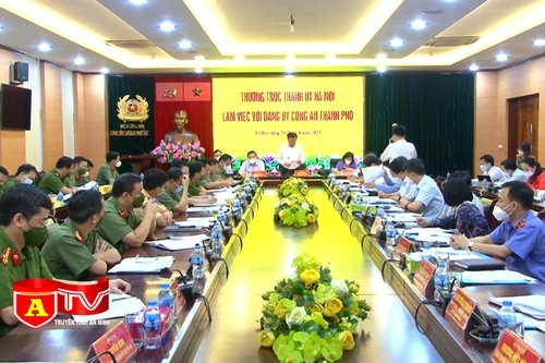 Chủ động tấn công tội phạm, tiên phong phòng chống dịch Covid-19