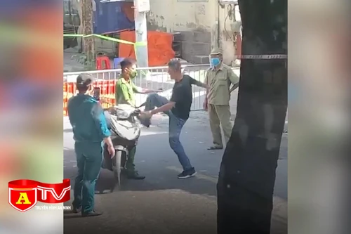 Tấn công lực lượng chức năng khi bị nhắc nhở đeo khẩu trang