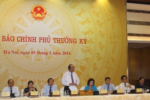 Vẫn đang khẩn trương truy tìm nguyên nhân cá chết hàng loạt ở miền Trung