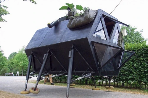 Khám phá những ngôi nhà có thiết kế "kỳ quái" nhất trên thế giới