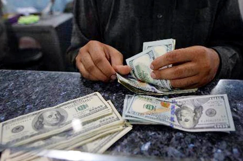 Rủi ro từ “ngân hàng ngầm”