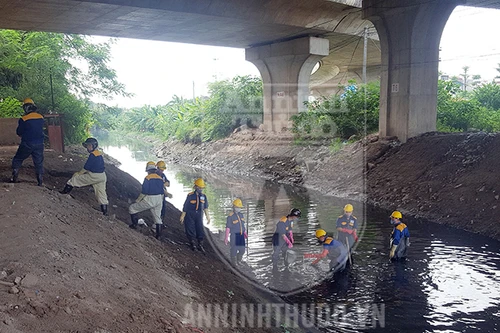 Hà Nội: 2.300 công nhân thoát nước trực 24/24 phòng chống ảnh hưởng bão số 10