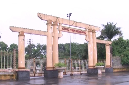 Sợ nơm nớp khi vào Công viên Nghĩa Đô