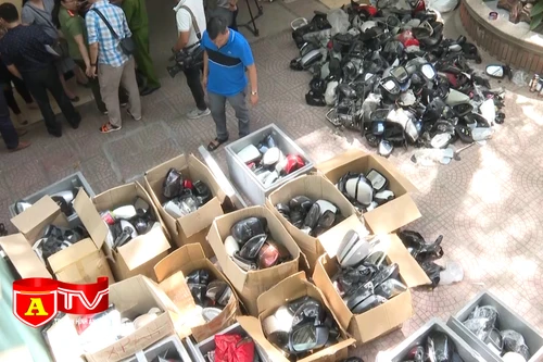 Cảnh báo tình trạng trộm cắp phụ kiện xe ô tô