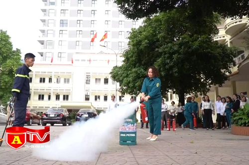 Nâng cao kiến thức PCCC cho khối cơ quan quận Cầu Giấy