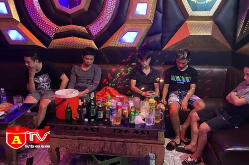 Đấu tranh, xử lý quyết liệt các tụ điểm “bay lắc” ven đô