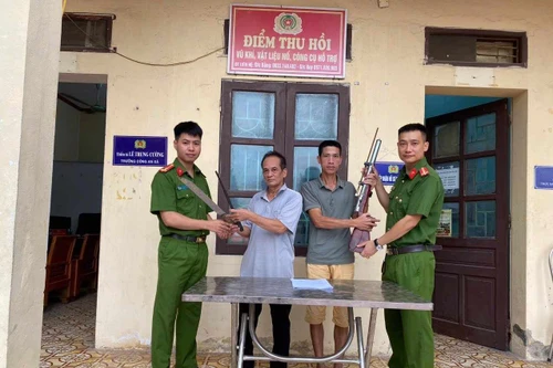 Triển khai cao điểm tuyên truyền, thu hồi vũ khí, vật liệu nổ, công cụ hỗ trợ