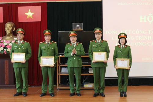 Không ngừng đổi mới công tác quản lý hành chính về trật tự xã hội