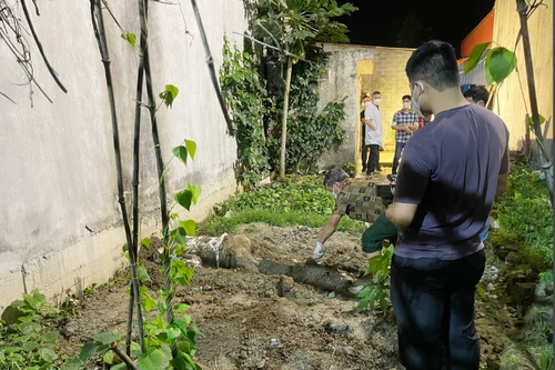 Khởi tố, tạm giam thiếu niên 15 tuổi sát hại bạn gái