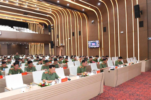 Triển khai quyết liệt các nhiệm vụ bảo vệ vững chắc an ninh quốc gia, trật tự an toàn xã hội