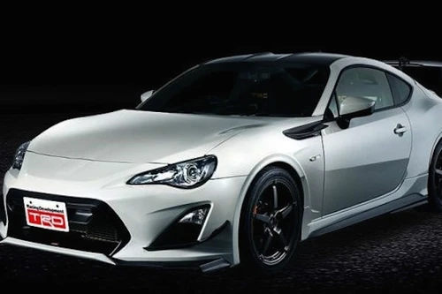 Toyota trình làng phiên bản đặc biệt của xe thể thao 86 14R60