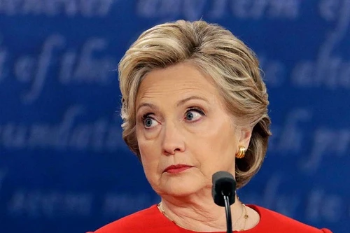 Bà Clinton từng muốn Mỹ bao vây Trung Quốc bằng tên lửa