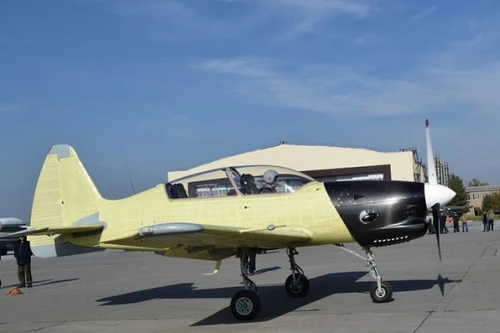 Nga lần đầu bay thử nghiệm máy bay huấn luyện Yak-152
