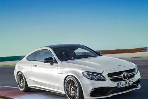 Tháng 9-2016 đi vào lịch sử của Mercedes-Benz