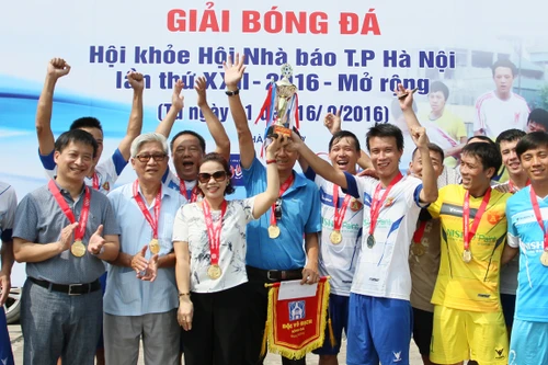 Đội bóng Báo An ninh Thủ đô vô địch lần thứ 7 liên tiếp