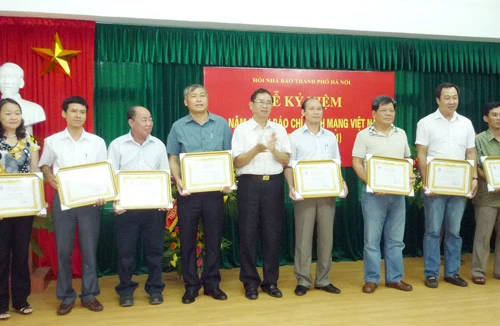 Báo An ninh Thủ đô được khen ngợi