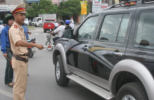 Áo xanh nâng ước mơ hồng!