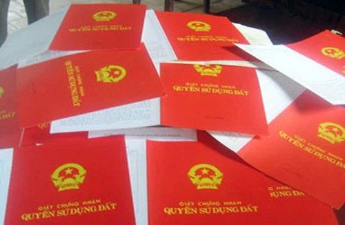 Kiểm tra việc cấp “sổ đỏ” tại các quận, huyện