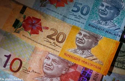 Cầu cứu cảnh sát vì bị tống tiền bằng ảnh nóng