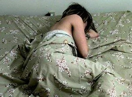 Nhiều lần bị hiếp dâm, bé gái 13 tuổi mang thai