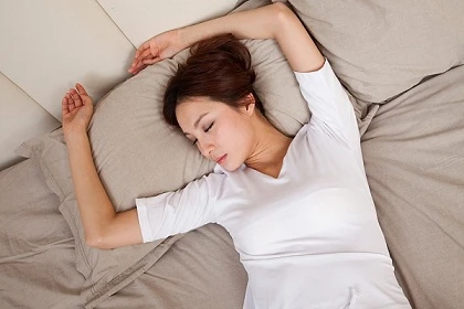 Tận hưởng tự do khi chàng vắng nhà