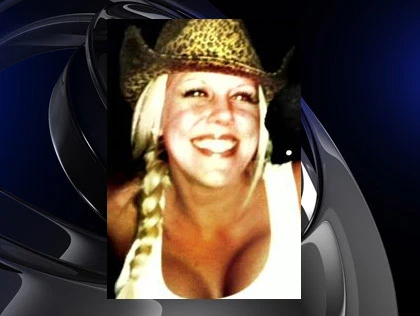 Nữ giáo viên gạ tình và "lên giường" với 5 nam sinh