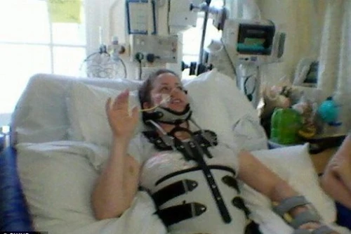 Tỉnh dậy sau hôn mê, phát hiện mình có thai... gần 4 tháng