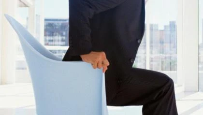 Ngồi quá nhiều làm giảm tỉ lệ sống sót sau ung thư đại tràng